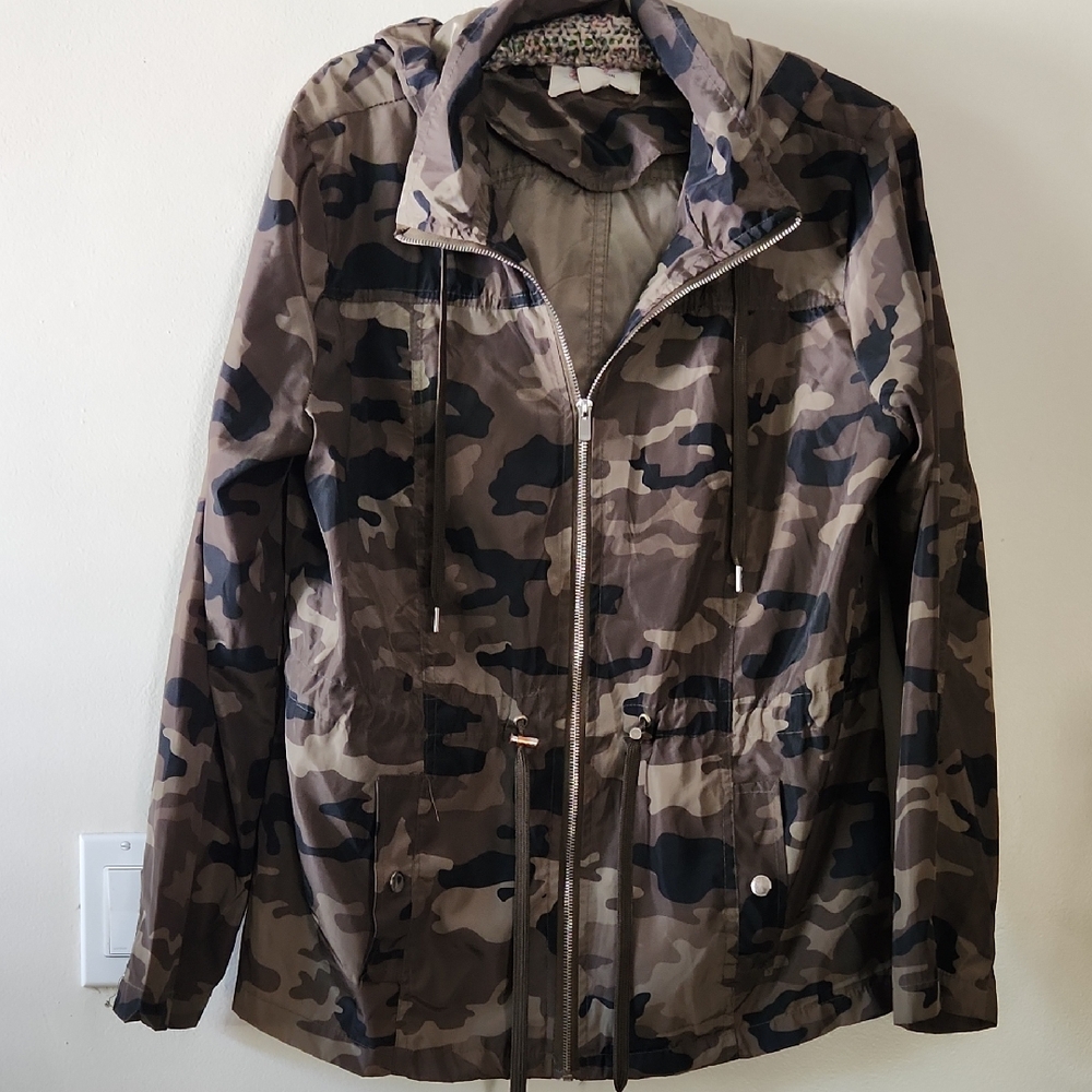 Ashley  Women's Hooded Camo Utility Jacket - Olive/Brown